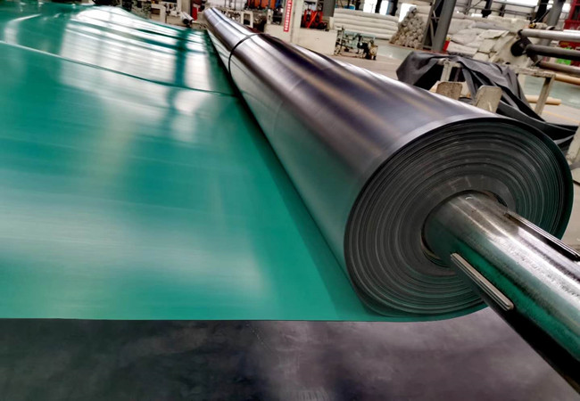 雙色光面土工膜圖片